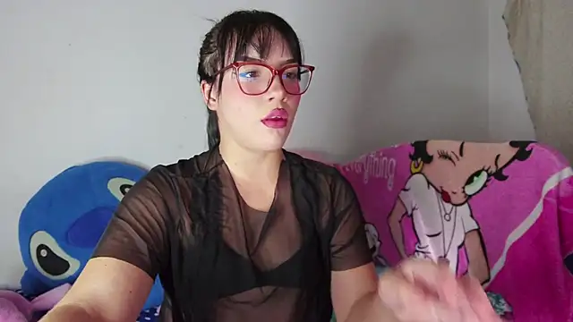 Mabel_y_Rolexn Webbikameraesitys