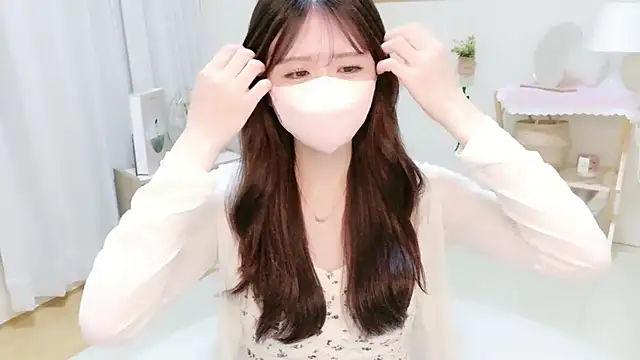 Yuinyaaa 웹캠 쇼