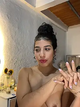 Chatroom XXX en direct de Miily_0