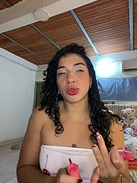 Czat XXX na żywo – Miily_0