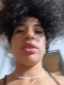 Czat XXX na żywo – Miily_0