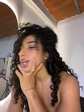 Chat XXX en directo de Miily_0
