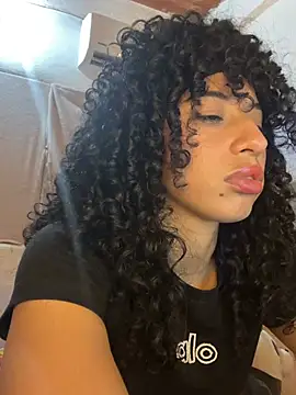 Miily_0's Live XXX Chat