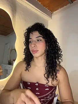 Miily_0n Live XXX chat