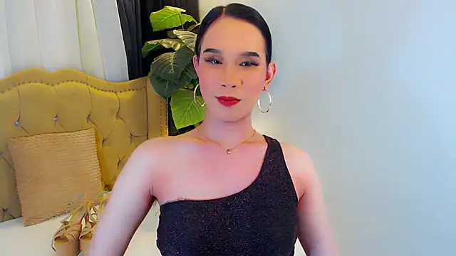 LexiLoreOnTop Show in webcam