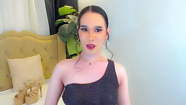 LexiLoreOnTop's Webcam Show