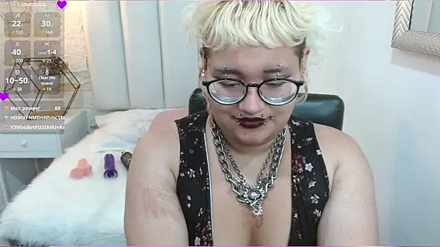 XXX chat uživo modela Echypyon_
