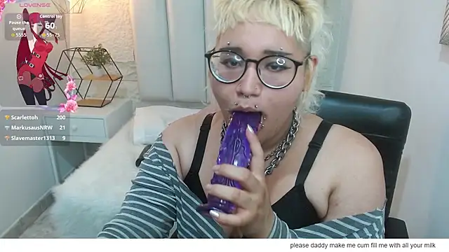 Echypyon_'s Webcam Show