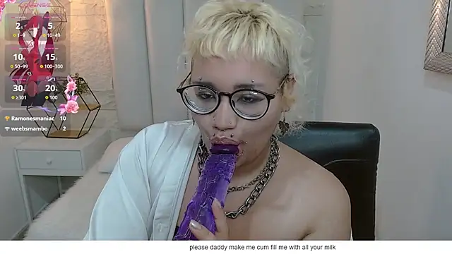 Echypyon_'s Webcam Show