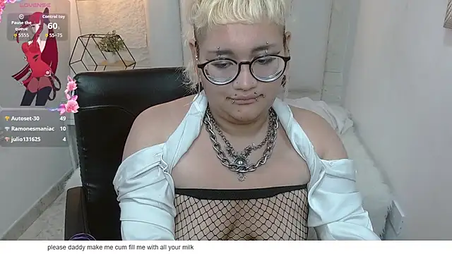 Chat XXX en directo de Echypyon_