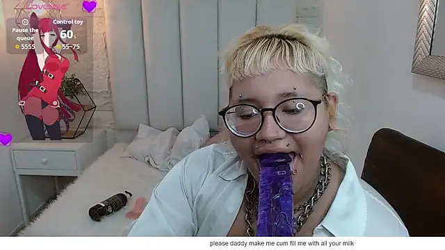 Echypyon_'s Live XXX Chat