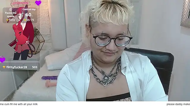Echypyon_'s Live XXX Chat