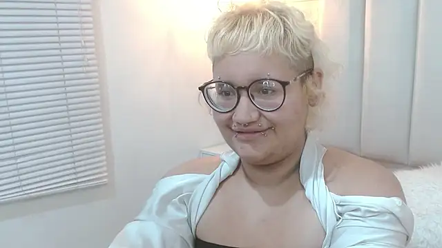 Echypyon_'s Live XXX Chat
