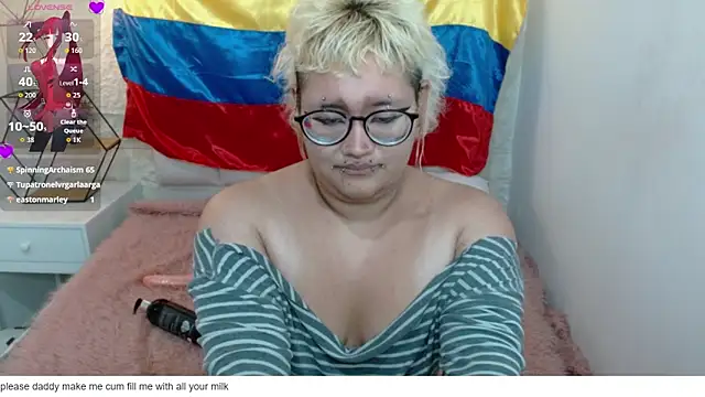 Chat +18 de Echypyon_ ao vivo