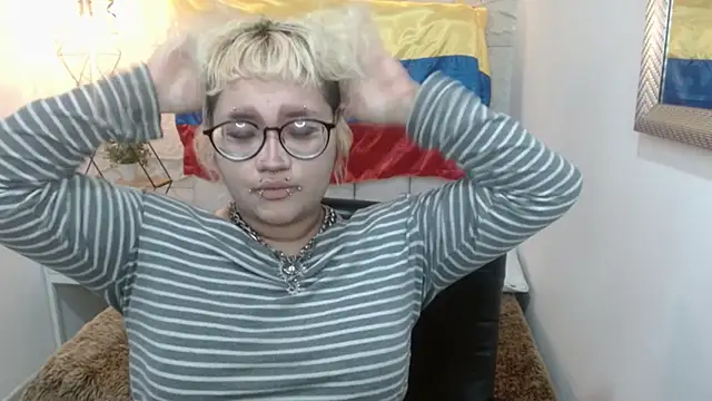 Živý XXX chat Echypyon_