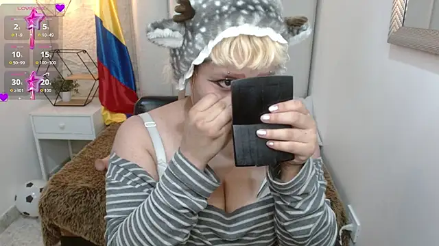 Echypyon_ Chat XXX in diretta