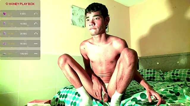 Milo_K Adlı Modelin Web Kamerası Şovu