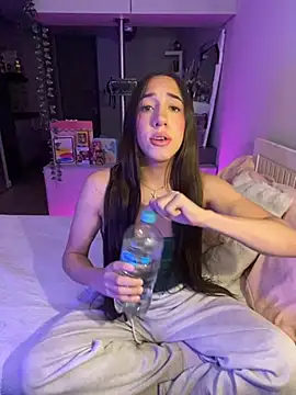 Tianapaezrr Show in webcam