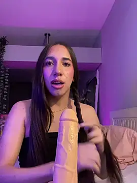 Tianapaezrr's Webcam Show