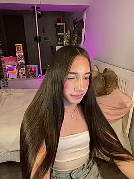 Tianapaezrr Show in webcam