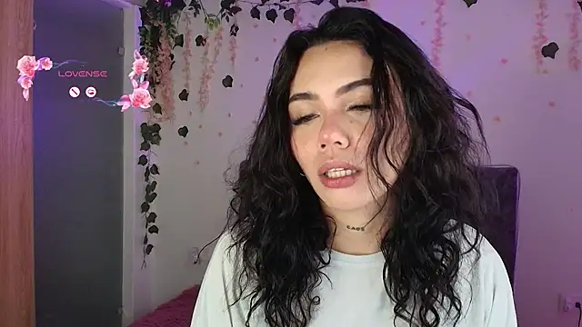 Вебкам-шоу andraa_rossee