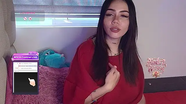 andraa_rossee's Webcam Show