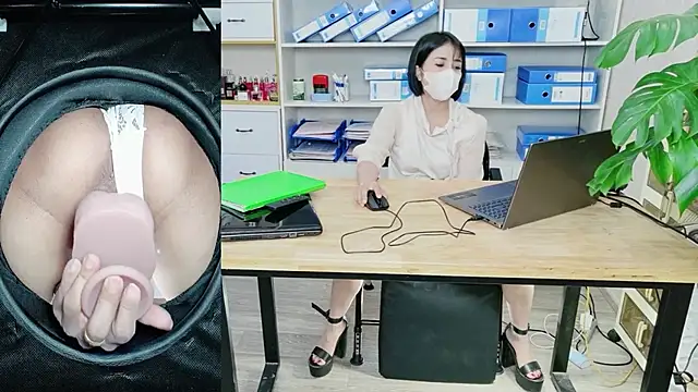 Julie-Rosee's Webcam Show