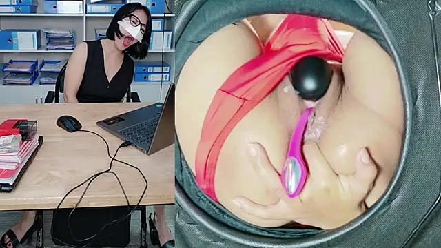 Julie-Rosee's Webcam Show