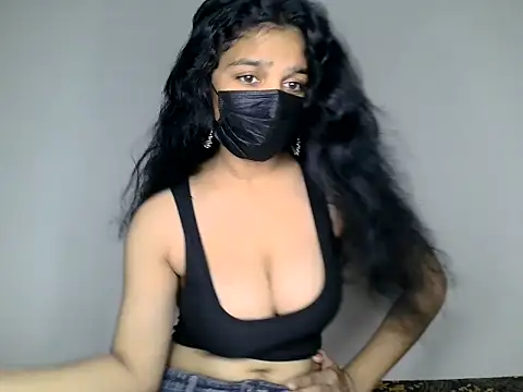 Show modela suzan_melly na web-kameri