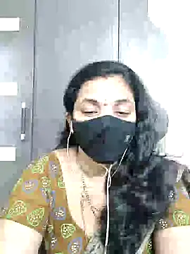 Leela_555's Webcam Show