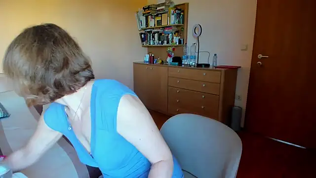 SummerLiza webcam show
