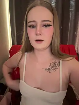 Chat +18 de Rachelwebs ao vivo