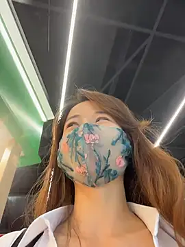 kiss_loo's Webcam Show