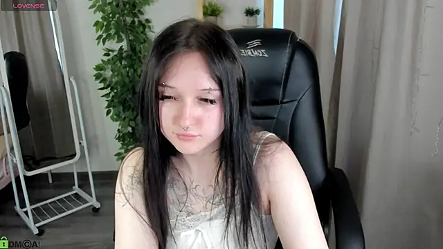 Emma-Blissa Obrolan Langsung XXX