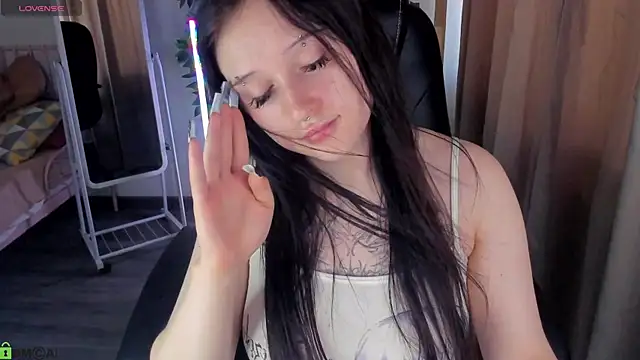 Emma-Blissa's Live XXX Chat