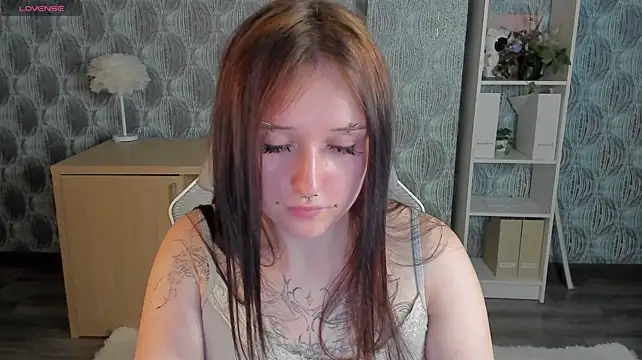 Chat +18 de Emma-Blissa ao vivo