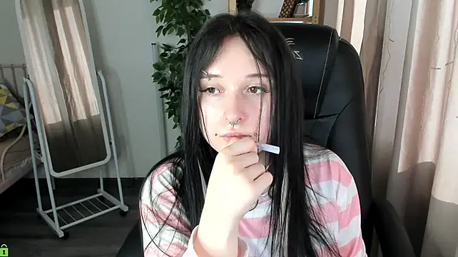 Emma-Blissa Adlı Modelin Web Kamerası Şovu