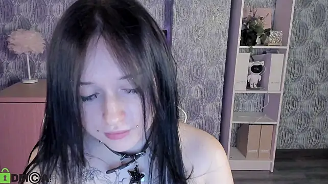 Emma-Blissa Adlı Modelin Canlı XXX Sohbeti