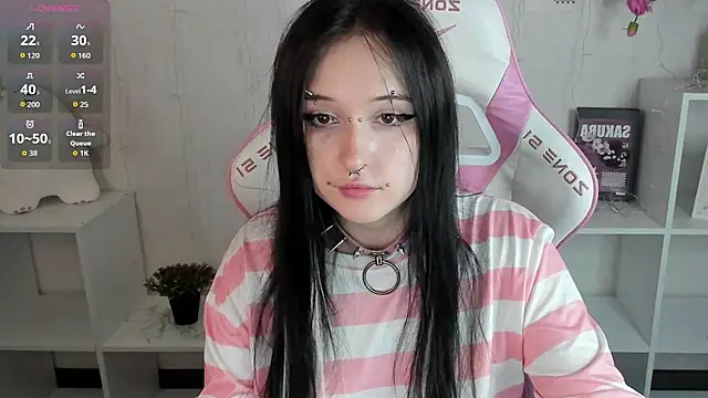 XXX chat uživo modela Emma-Blissa