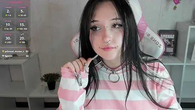 Emma-Blissa Adlı Modelin Canlı XXX Sohbeti