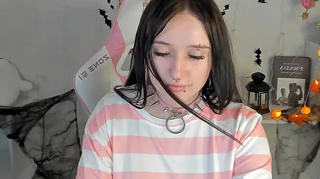 Emma-Blissa Chat XXX live