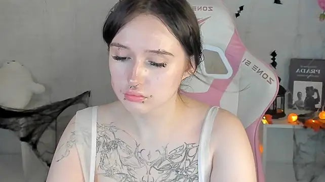 Emma-Blissan Live XXX chat