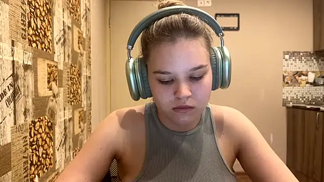 HellyRay – webcam-show