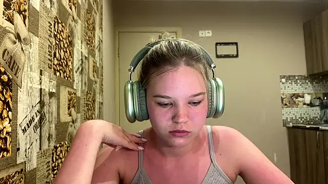 HellyRay Show in webcam