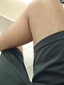 kauliaris28 webkamerás műsora
