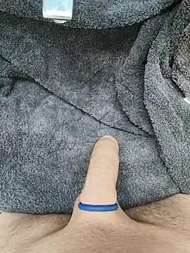 kauliaris28 Show Webcam
