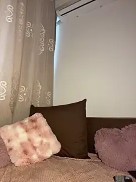 Sabrinedivinee 실시간 채팅방