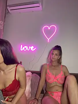 Chat XXX en directo de Sabrinedivinee