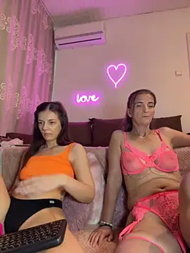 Show de Sabrinedivinee na webcam