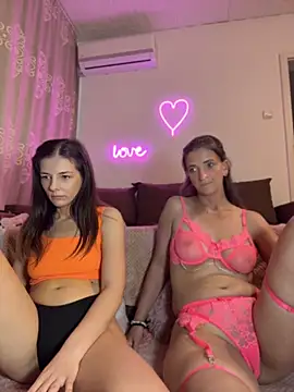 Sabrinedivinee XXX чат на живо
